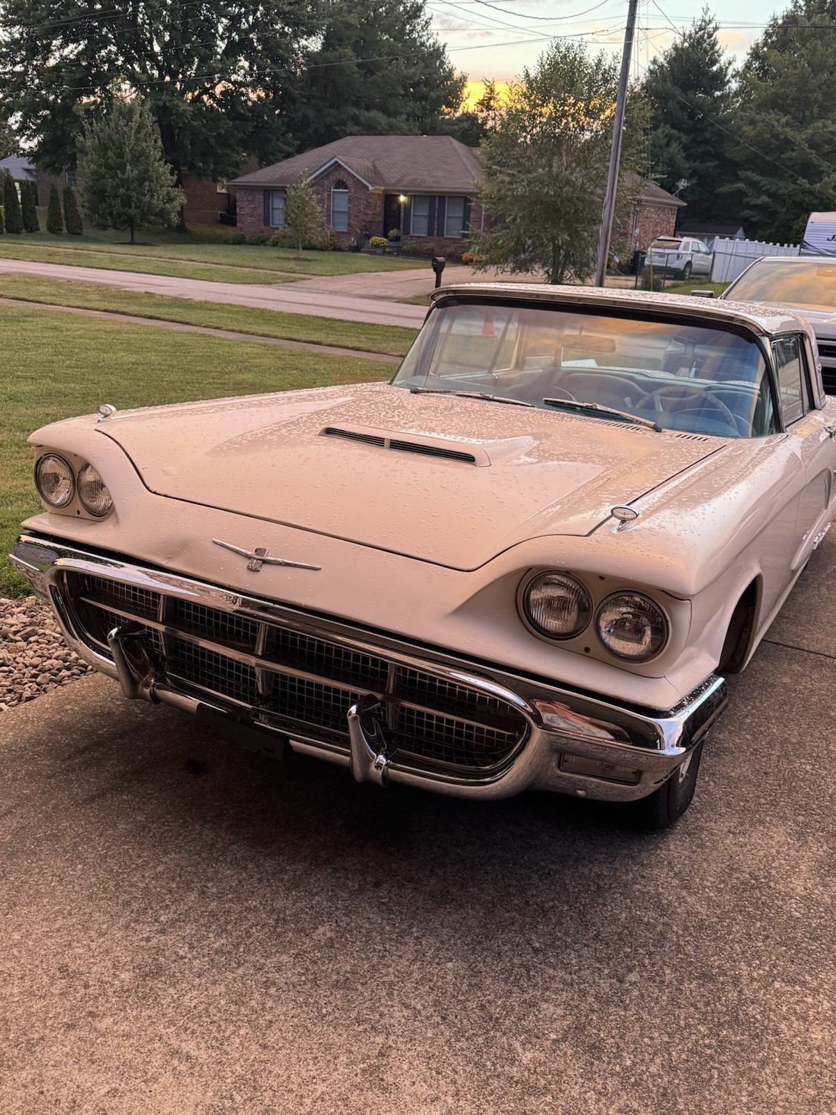 Ford-Thunderbird-1960-Coupe-Teal