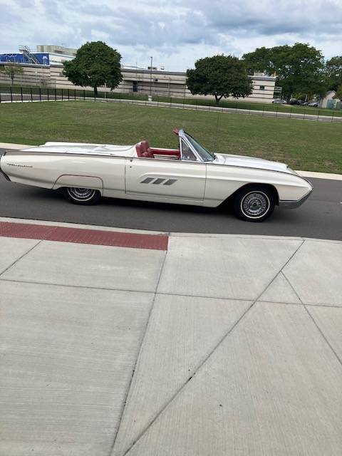 Ford-Thunderbird-1963-White