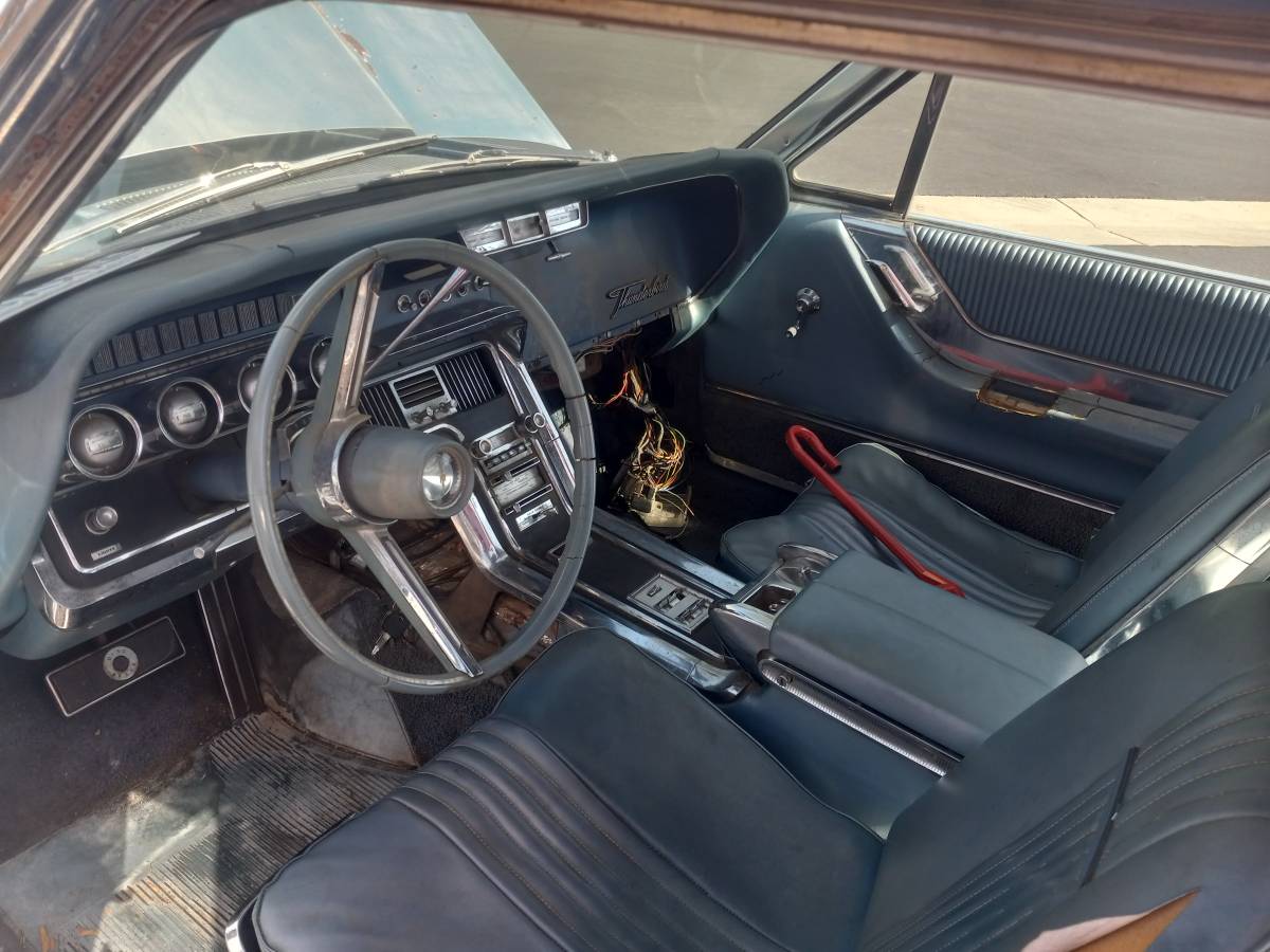 Ford-Thunderbird-1965-Blue