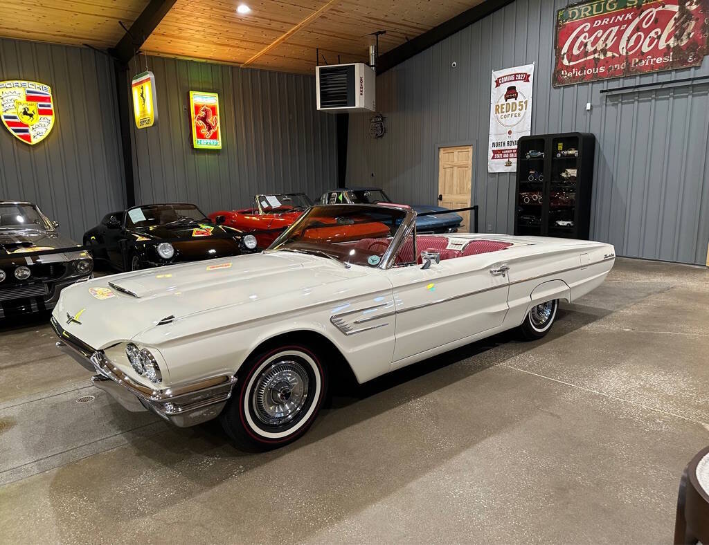 Ford-Thunderbird-1965-White