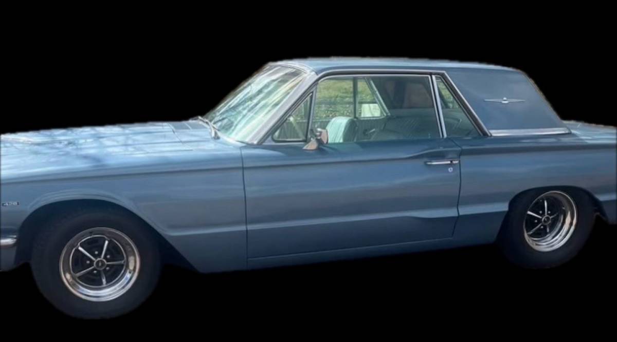 Ford-Thunderbird-1966-Blue