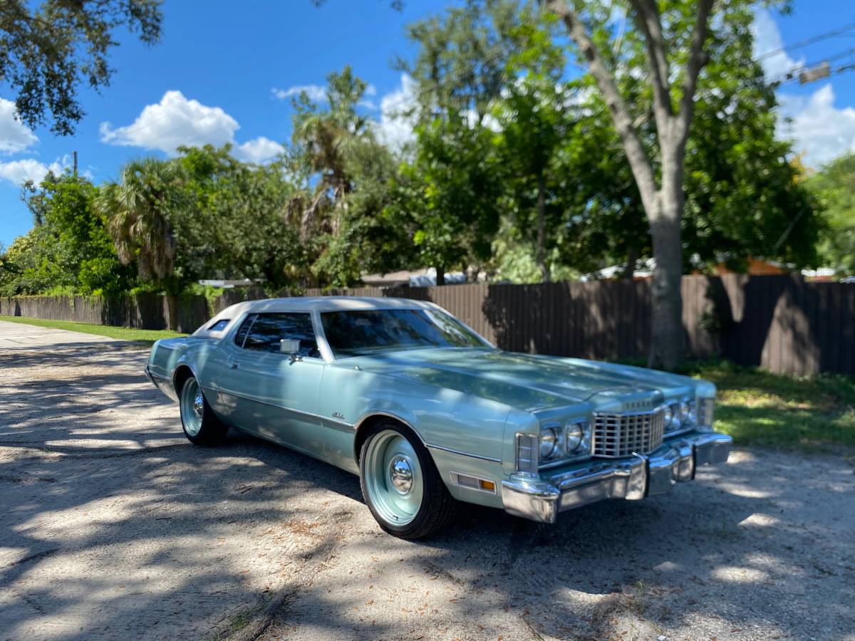 Ford-Thunderbird-1973