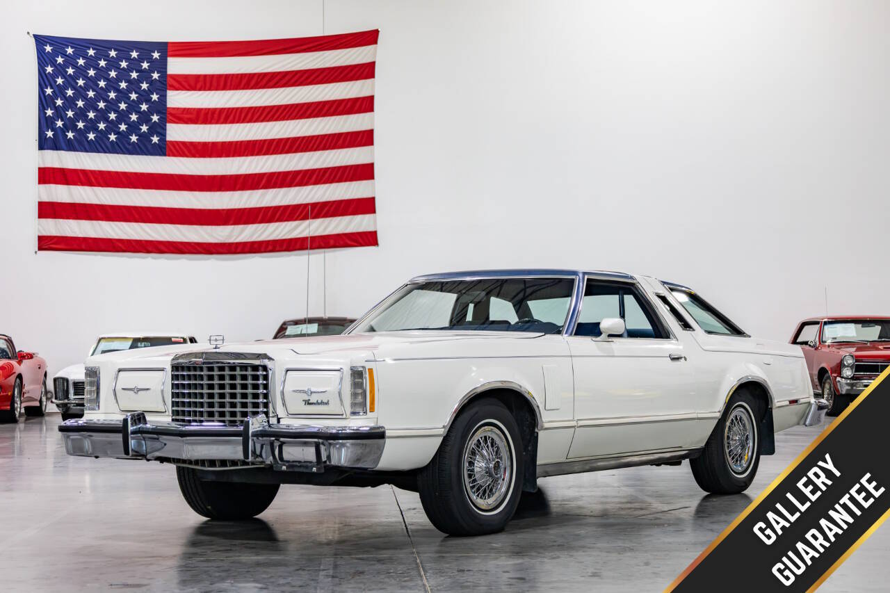 Ford-Thunderbird-1977-White-Blue