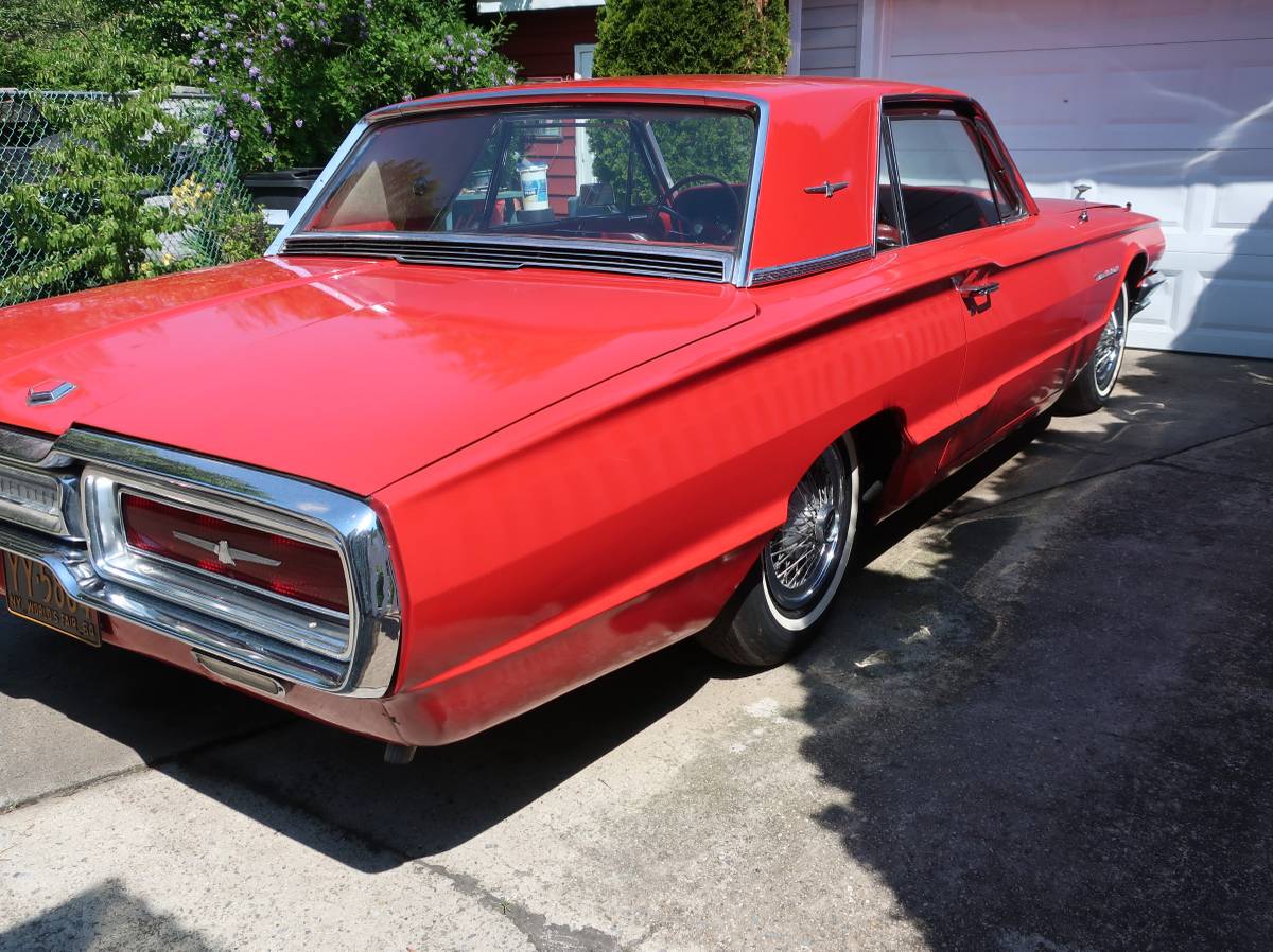 Ford-Thunderbird-hardtop-1964-Red