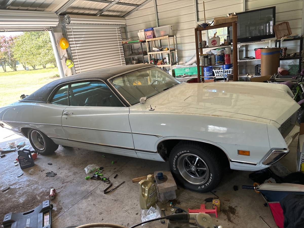 Ford-Torino-broughm-1971-Blue