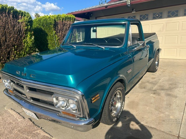 GMC-C10-Pickup-1970-Standard-Cab-Pickup