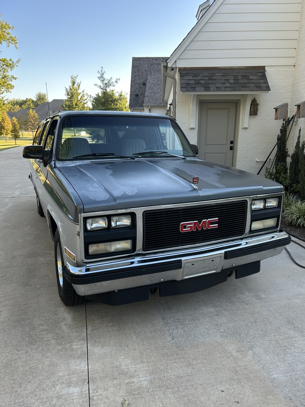 GMC R1500 Suburban 1990