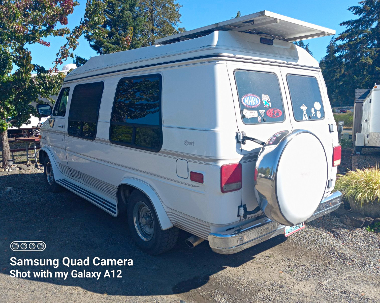 GMC-Rally-Wagon-Van-1995-Standard-Passenger-Van-Brown