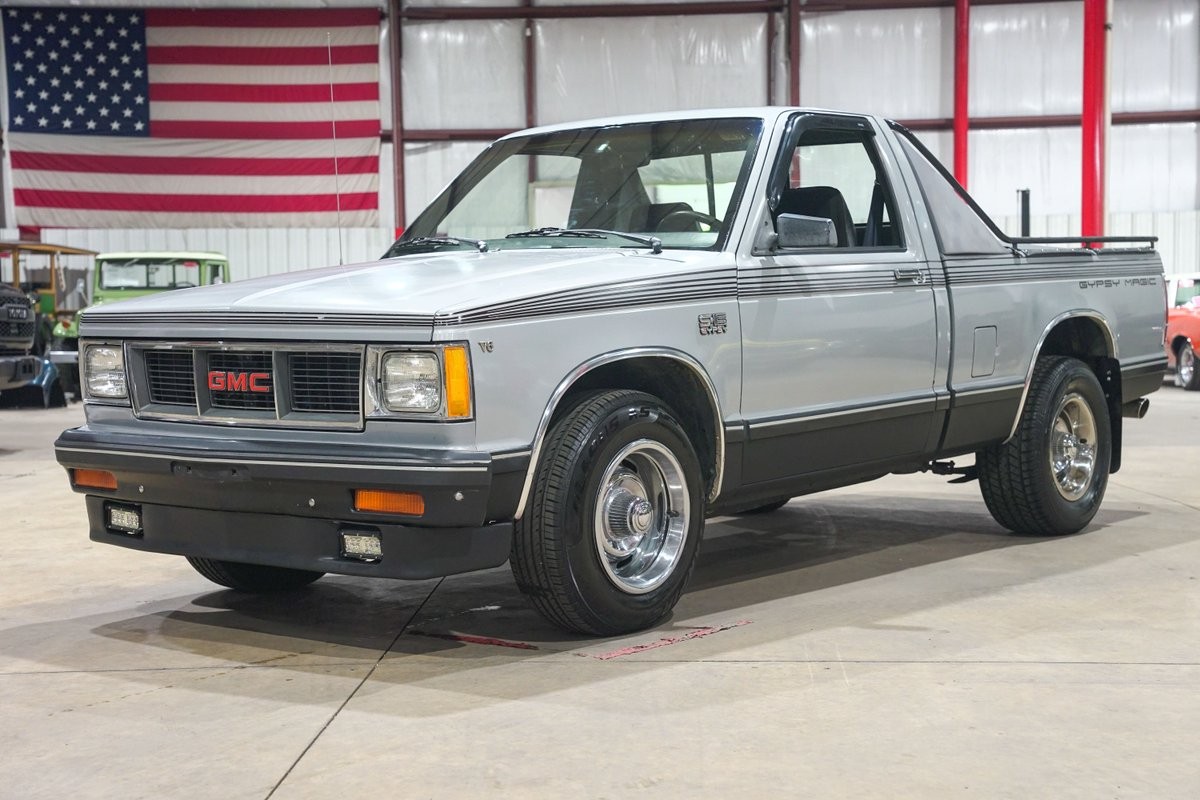GMC S Truck 1982
