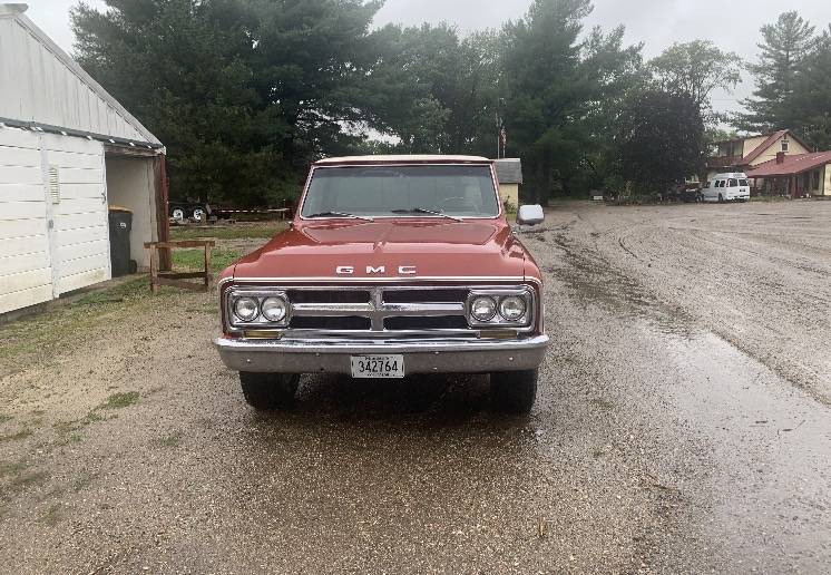 Gmc-2500-v-8-1968-Red