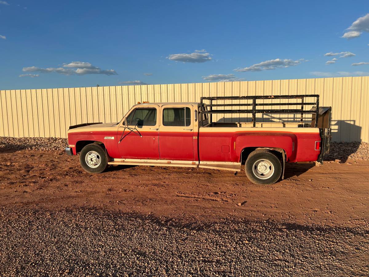 Gmc-3500-crew-cab-1ton-dually-1986-Red