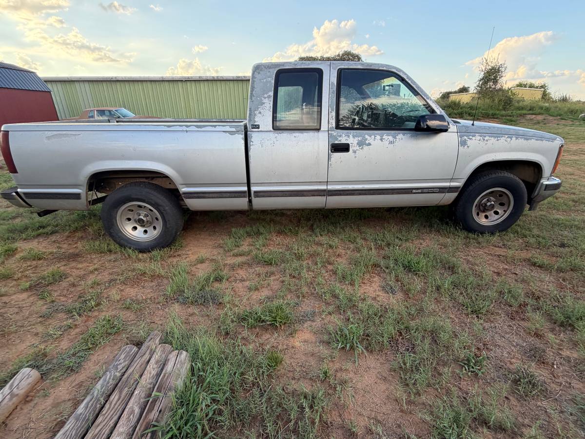 Gmc-Sierra-1992-Gray
