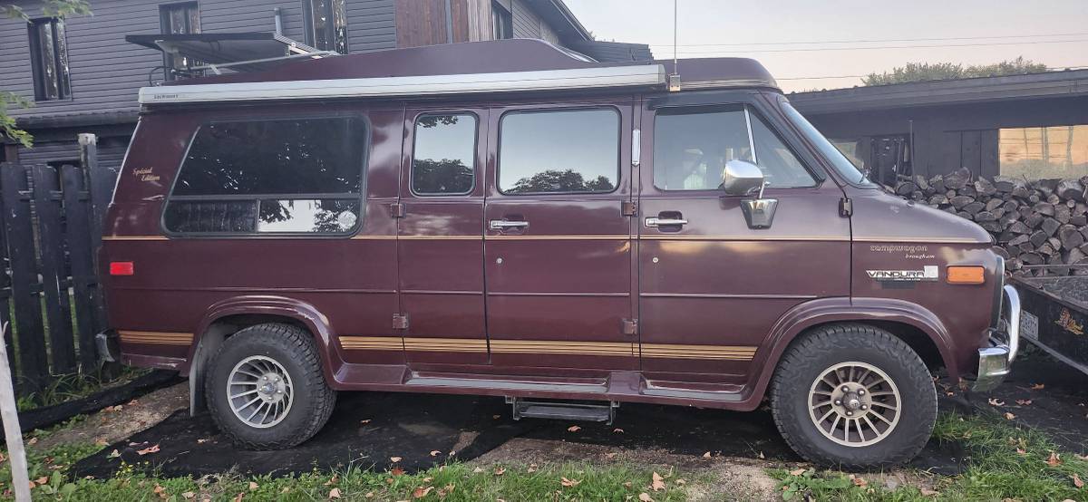 Gmc-Vandura-campwagon-1988