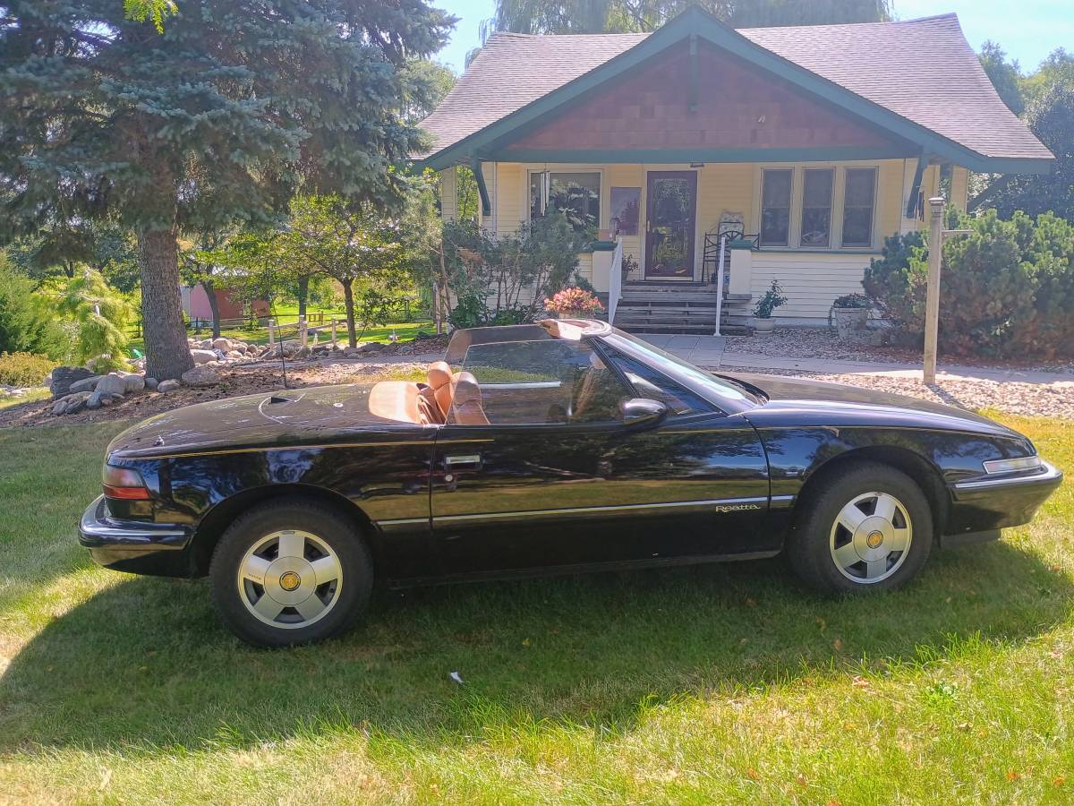 Hick-reatta-convertible-1990-Black