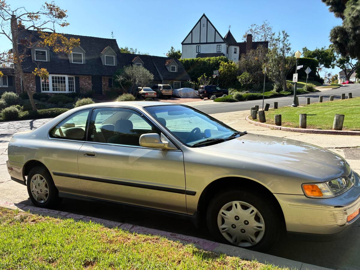 Honda-Accord-1995