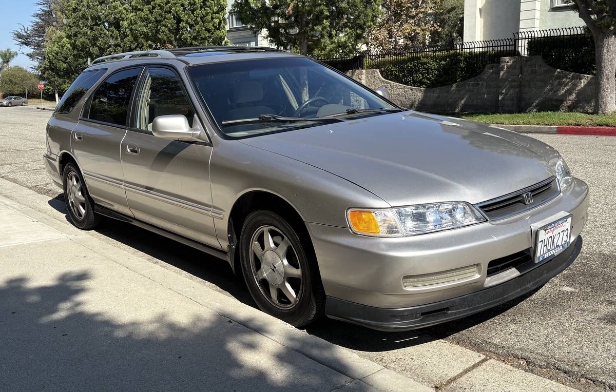 Honda-Accord-ex-wagon-1996