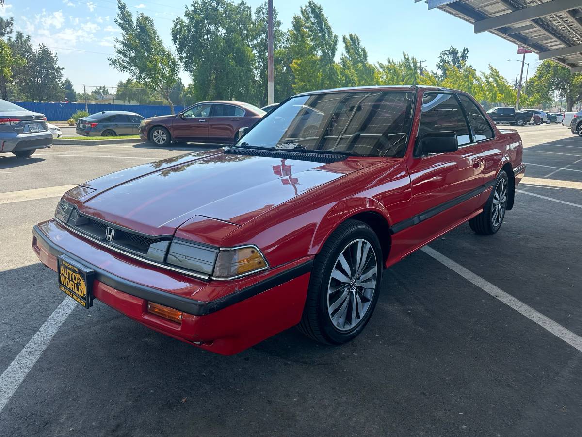 Honda-Prelude-1987