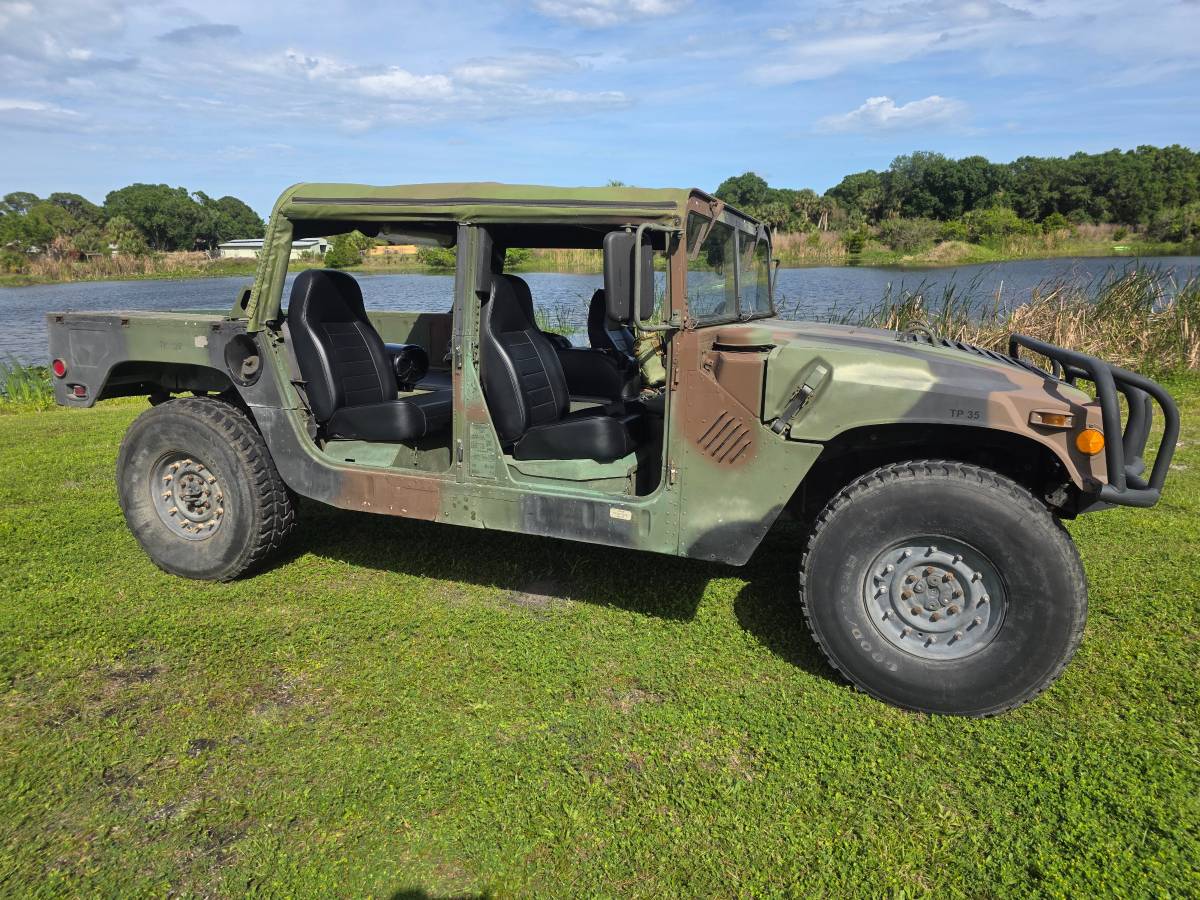 Hummer-H1-1986-custom
