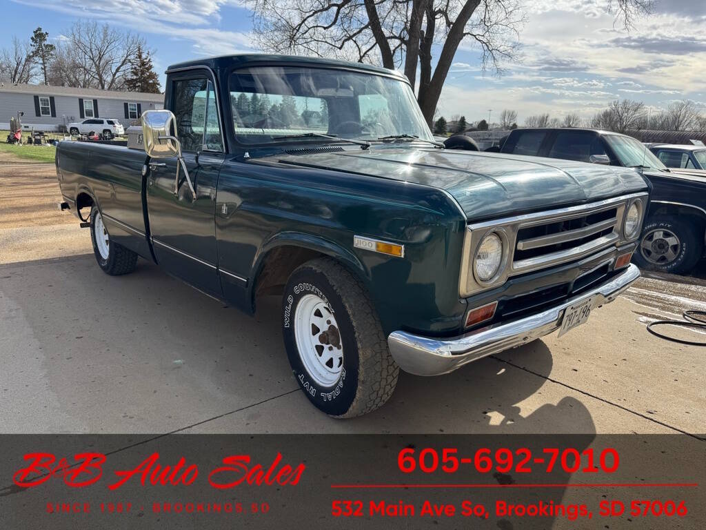 International-ihc-1100-1970-Green-Green