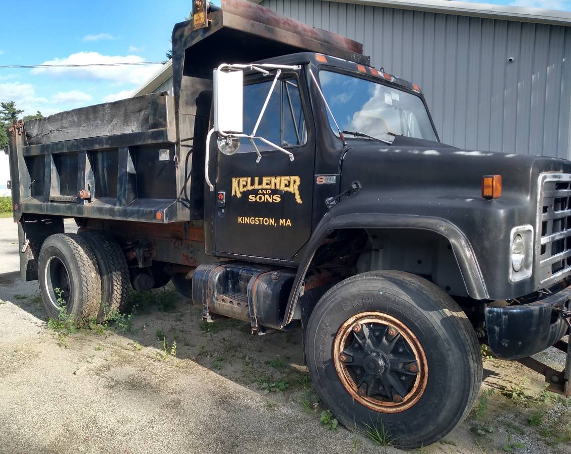International-ihc-Navistar-1988-Black