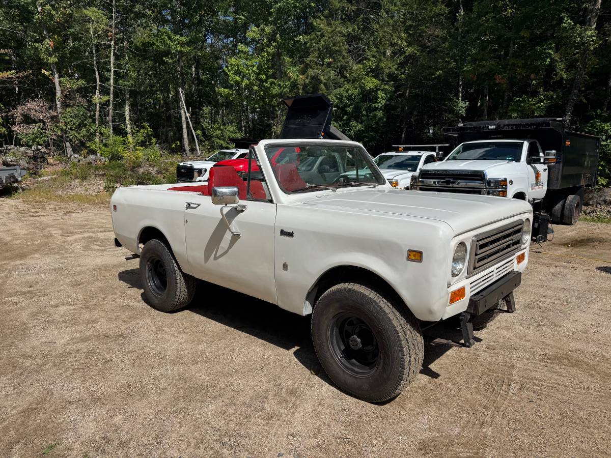 International-ihc-Scout-1978-White