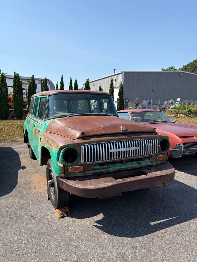 International-ihc-Travelall-1963-Green