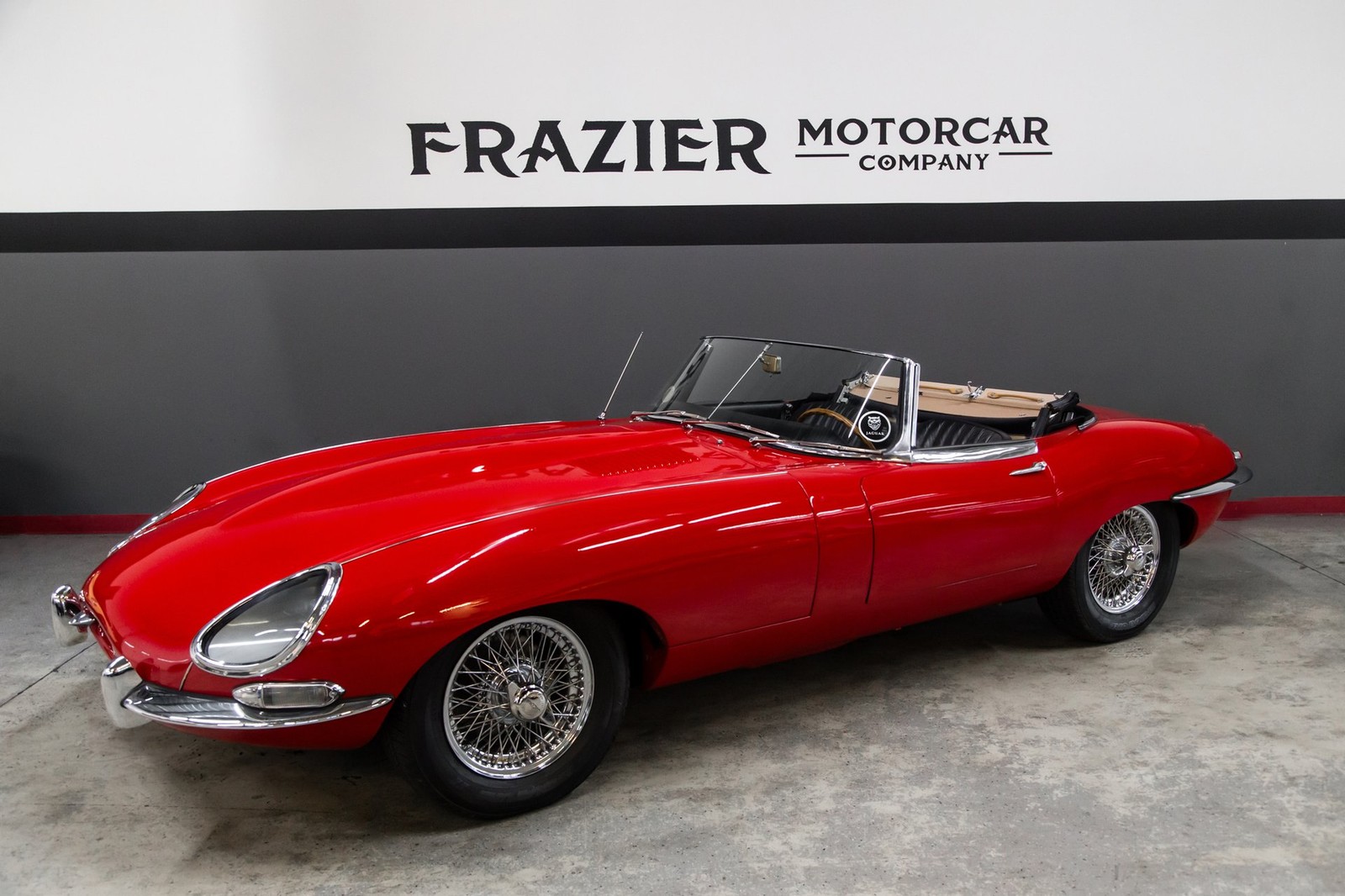 Jaguar-E-TYPE-ROADSTER-1965-Other