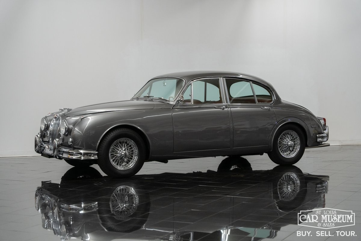 Jaguar-Mark-2-3.8L-1965-Sedan-Cognac-Leather