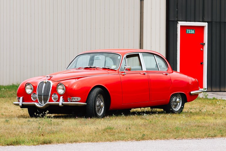 Jaguar-S-type-1966-Red-Tan
