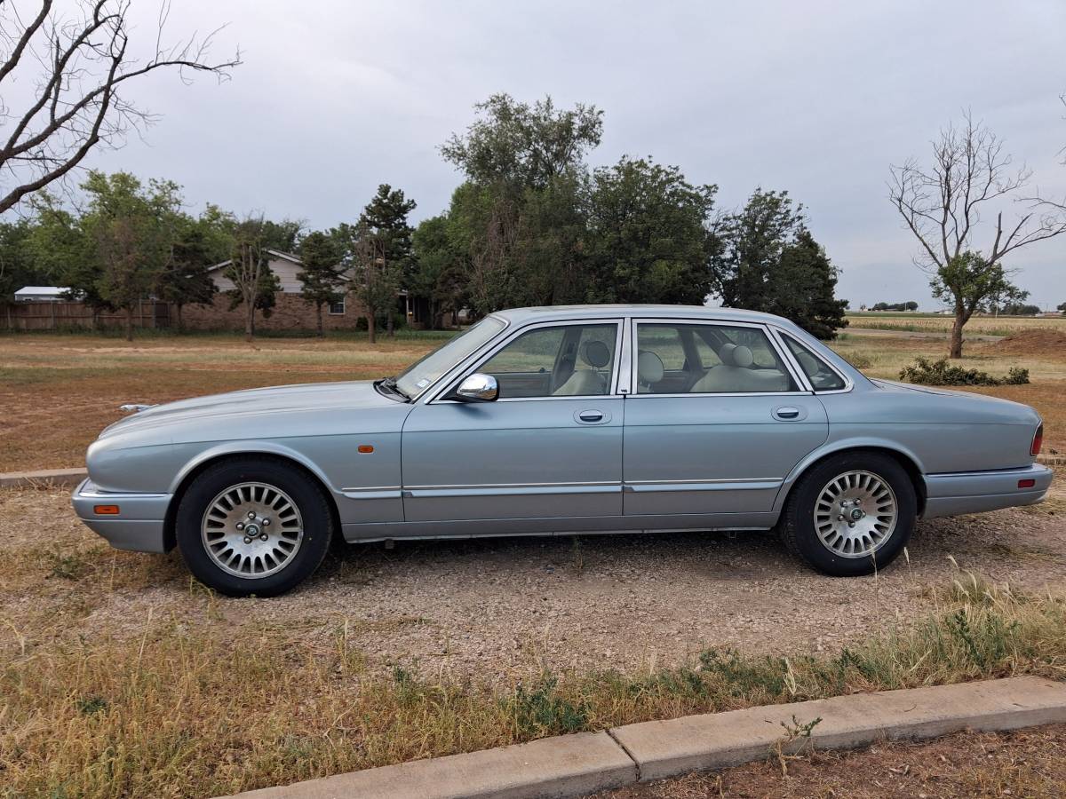 Jaguar-Xj-12-1995