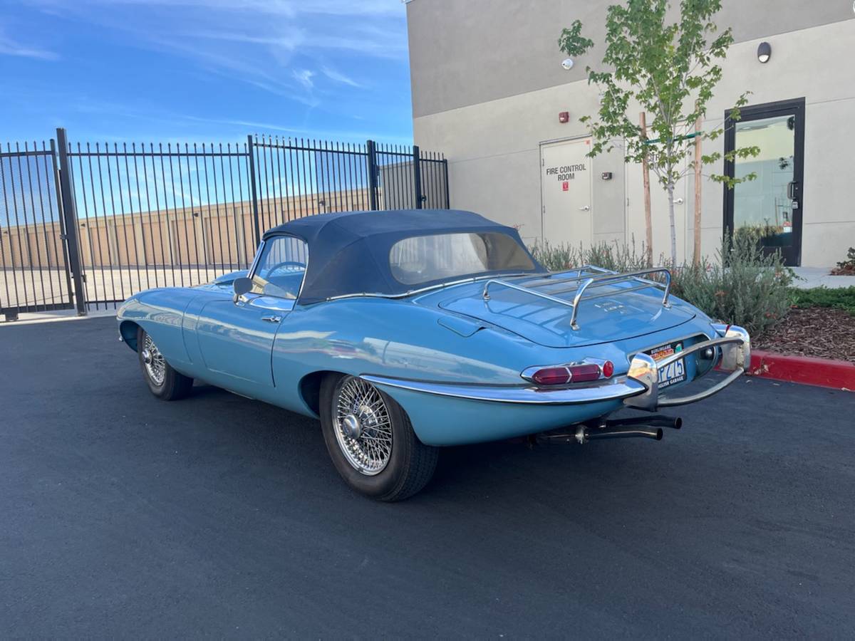 Jaguar-Xje-1968-Black