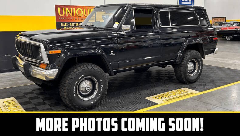 Jeep-Cherokee-1983-Black