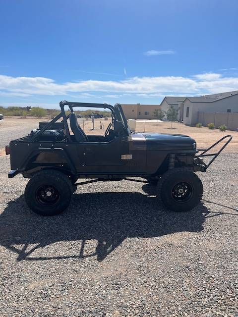 Jeep-Cj-7-1981-Black