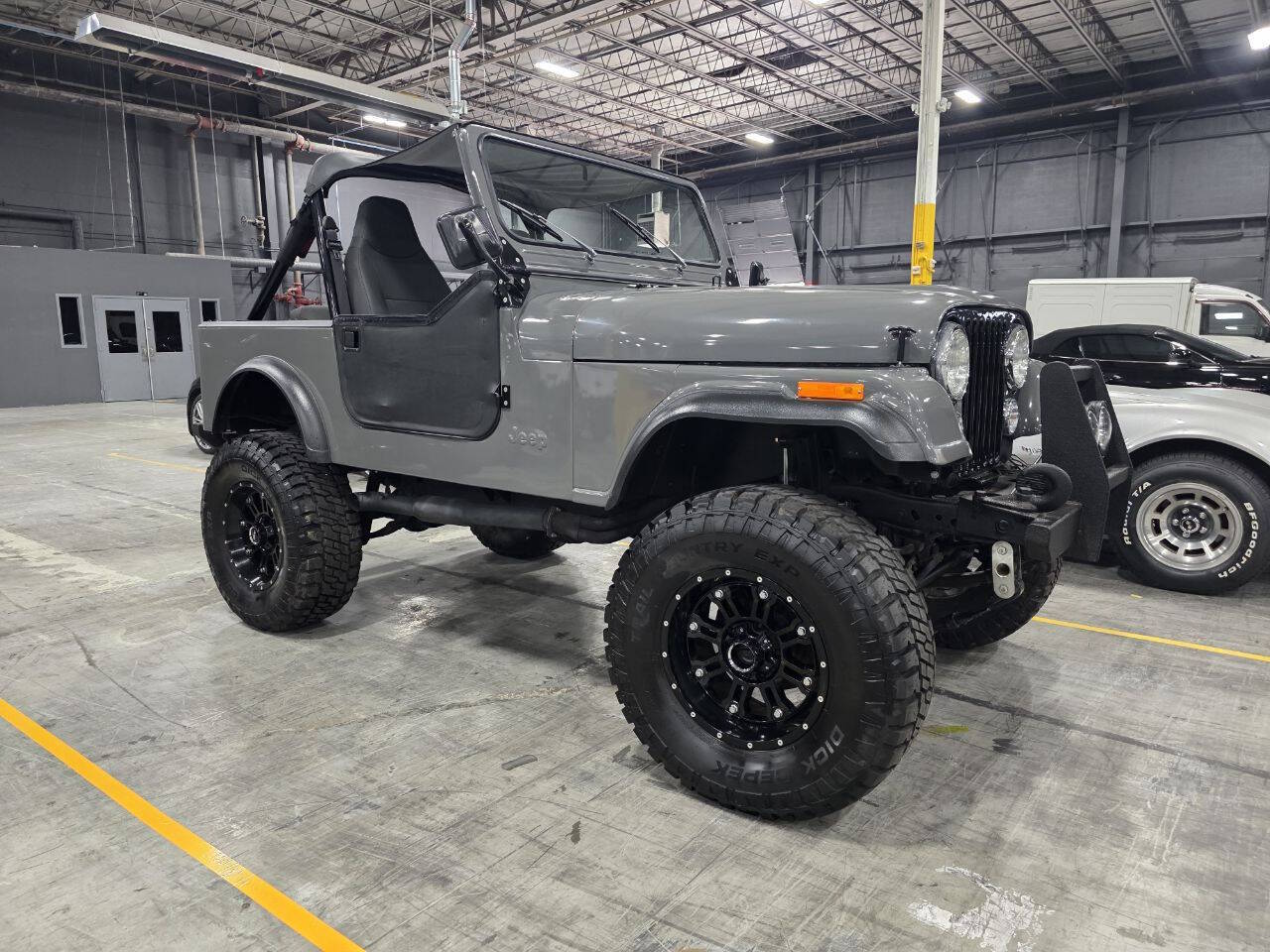 Jeep-Cj-7-1983-Charcoal-Black