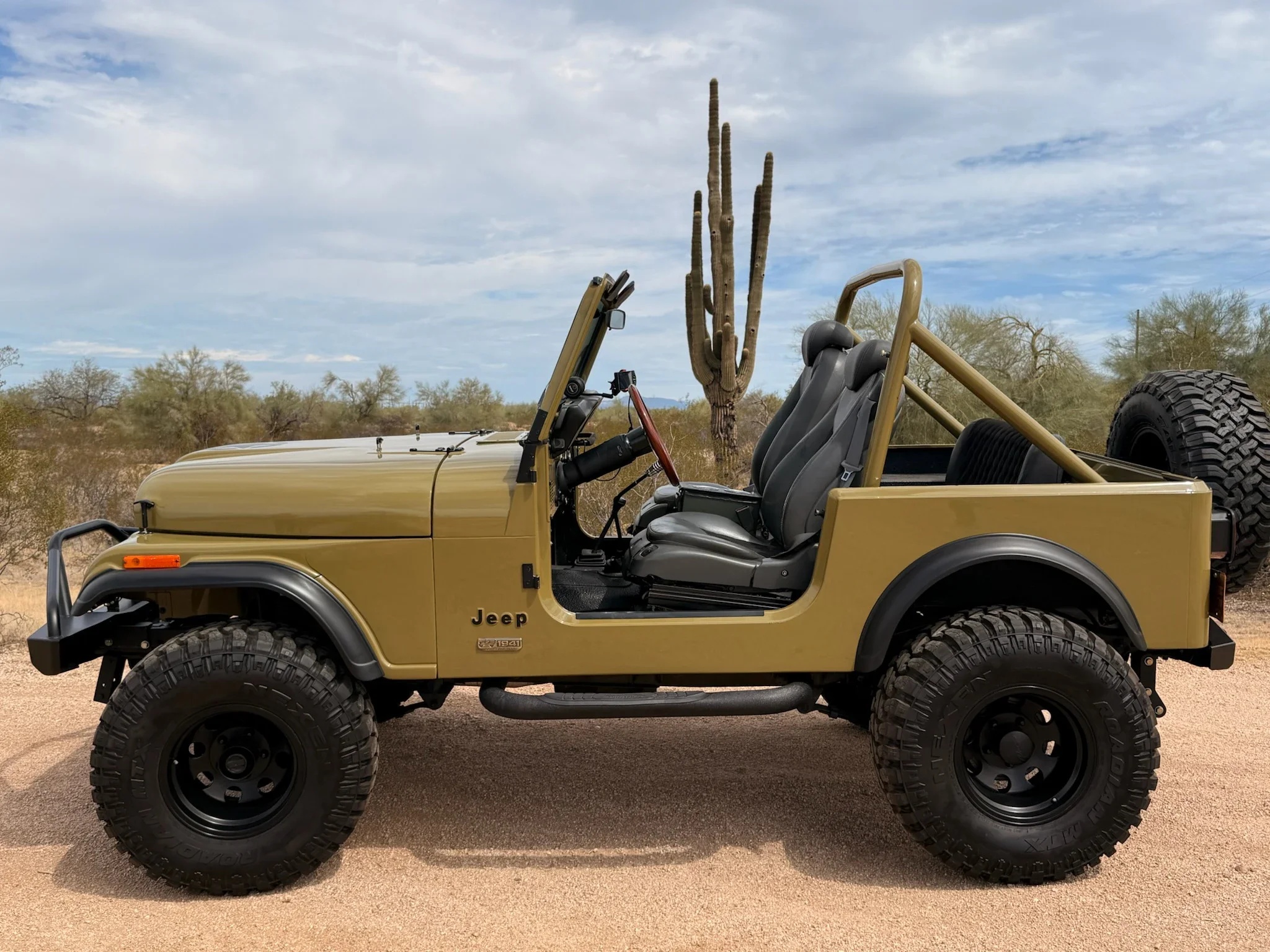 Jeep-Cj-7-1983-Custom