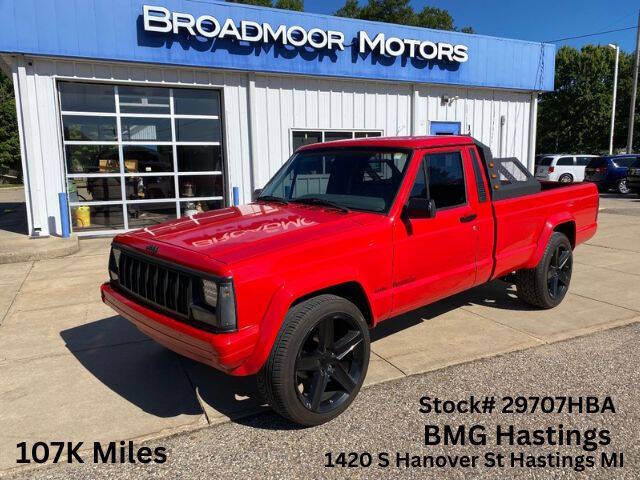 Jeep-Comanche-1988-Red-Gray-Cloth