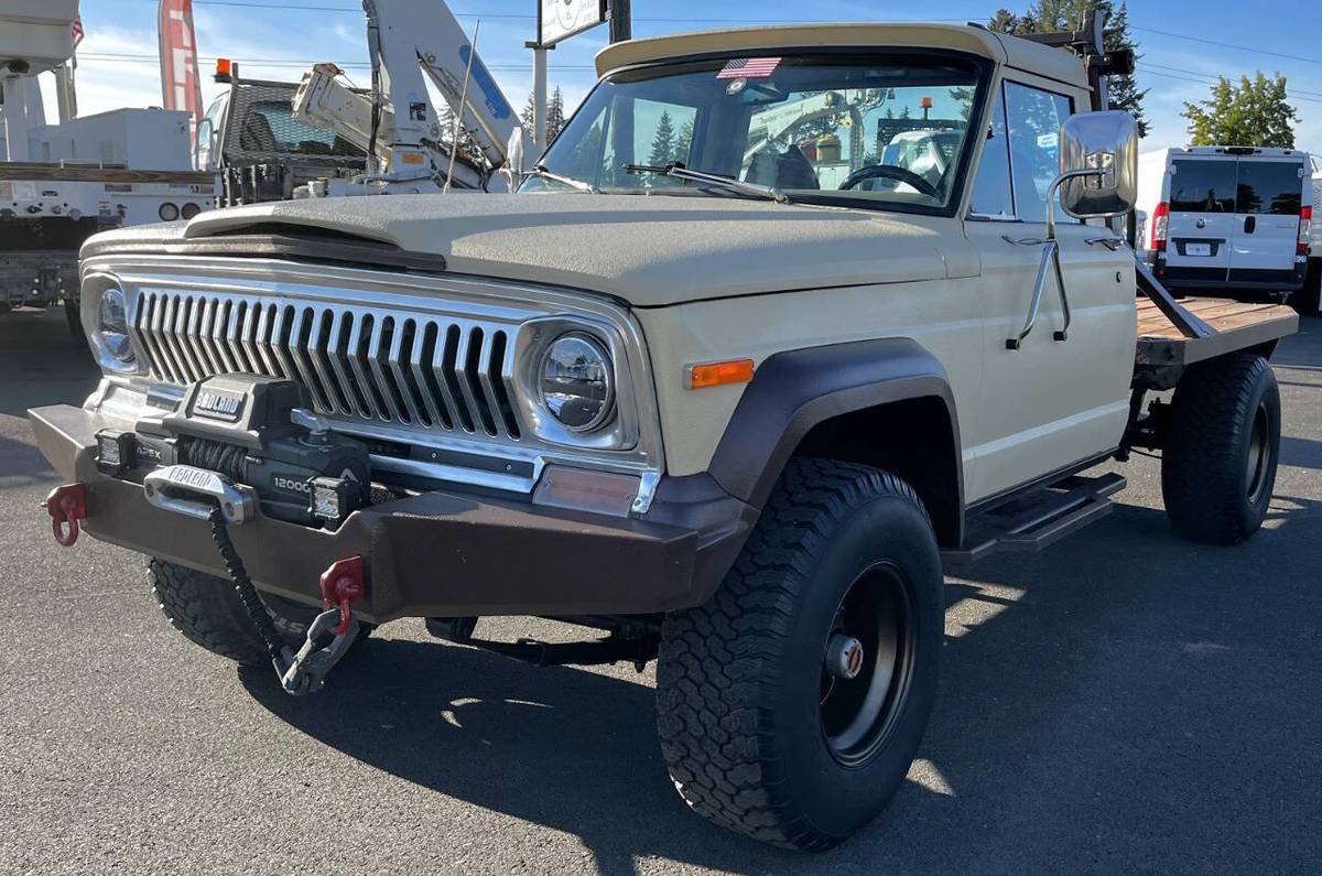 Jeep-Gladiator-1974-custom