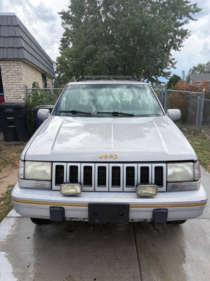 Jeep-Grand-cherokee-limited-1995-Gray