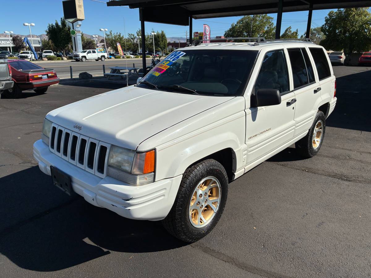 Jeep-Grand-cherokee-limited-1996-White