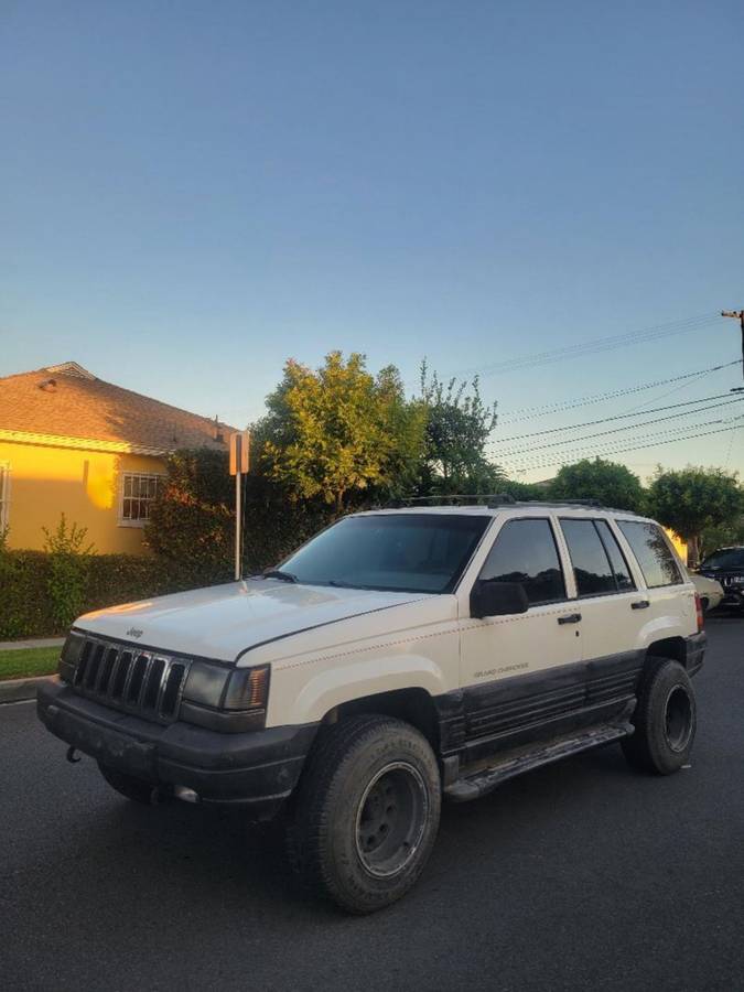 Jeep-Grand-cherokee-limited-4x4-1996-White