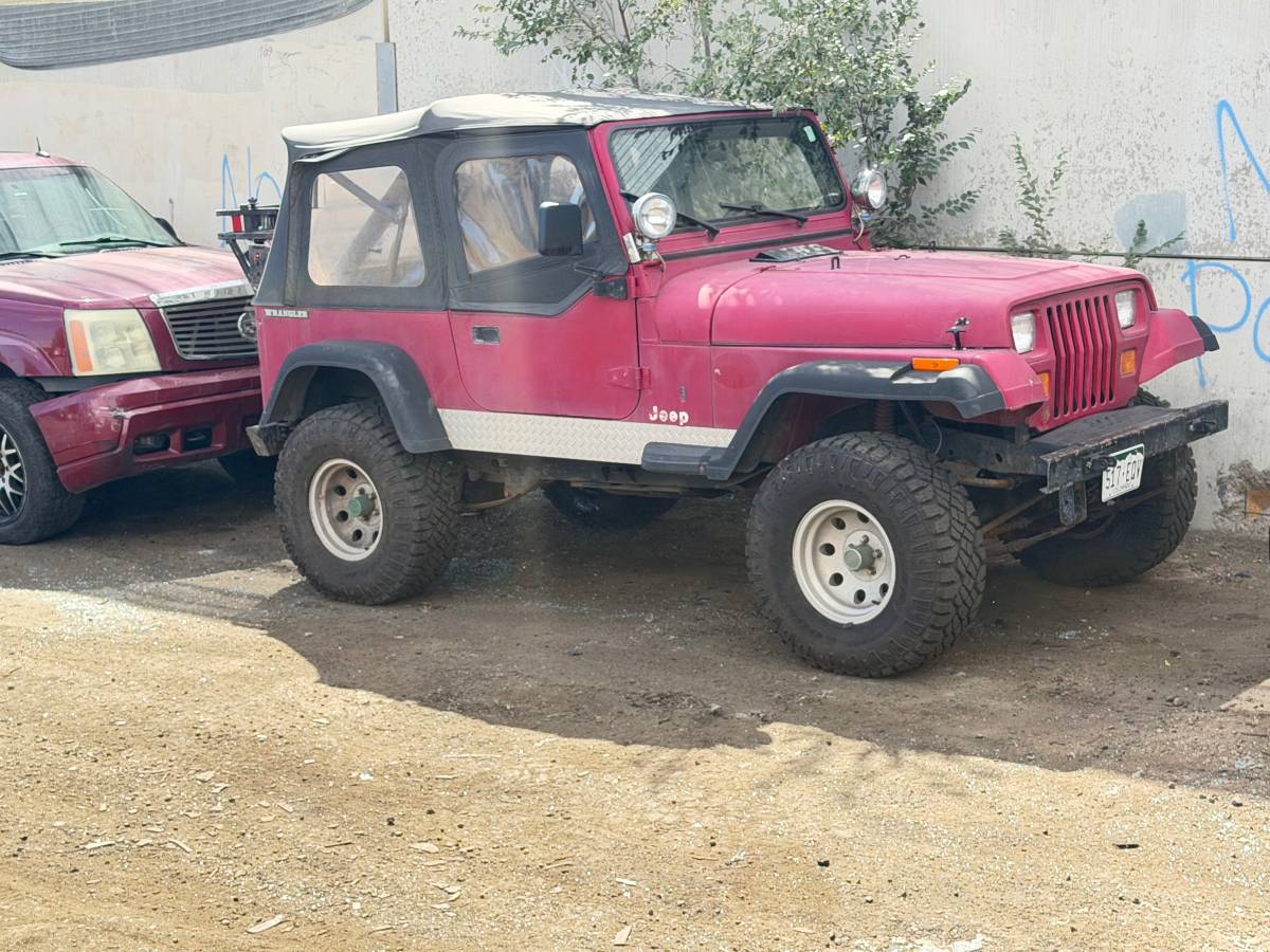 Jeep-Wrangler-1987
