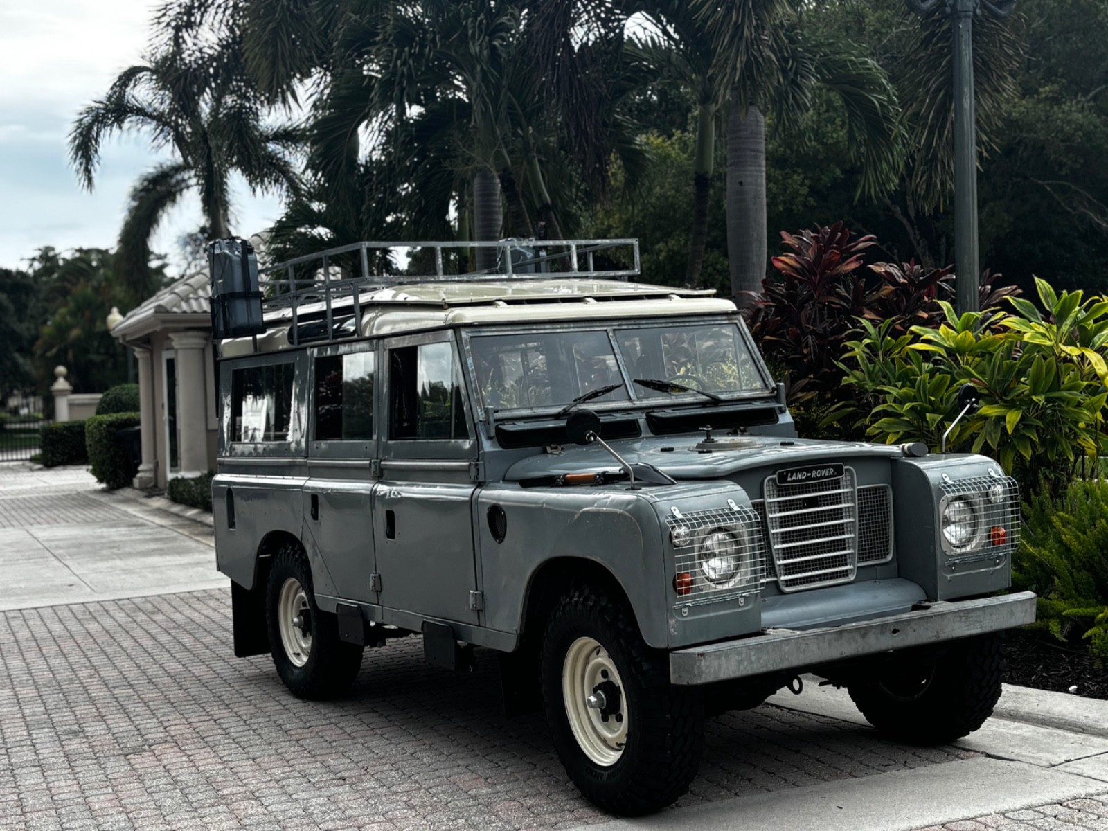 Land Rover Defender 1962