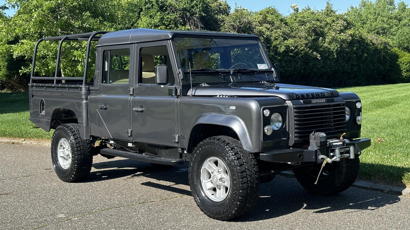 Land Rover Defender 1985