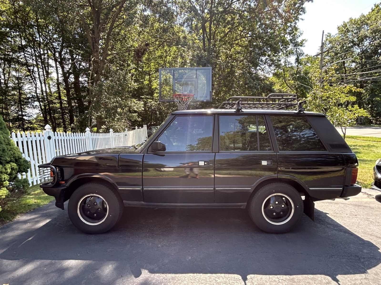 Land-Rover-Range-Rover-1900-SUV-Gray