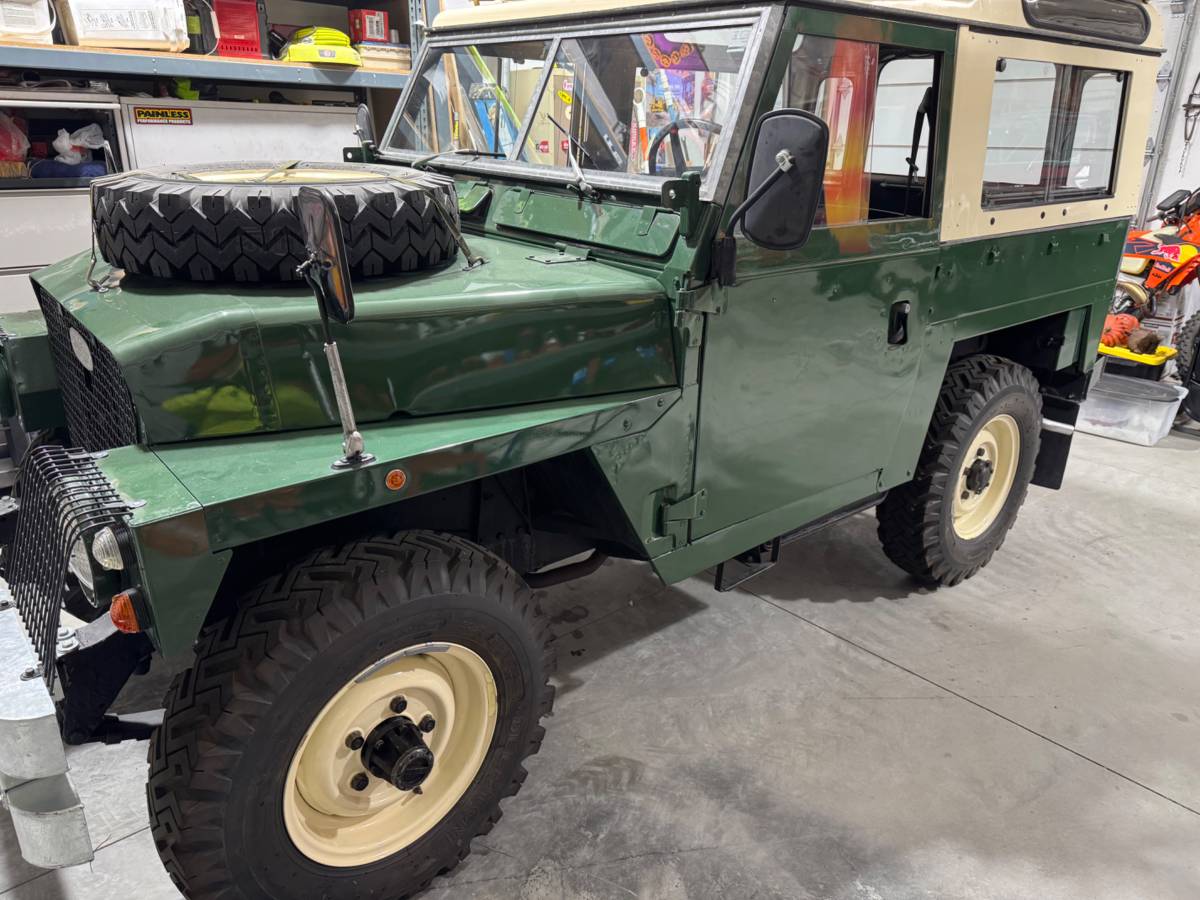 Land-rover-1978-Green