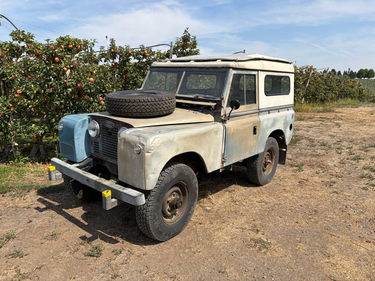 Land-rover-Defender-1964-custom