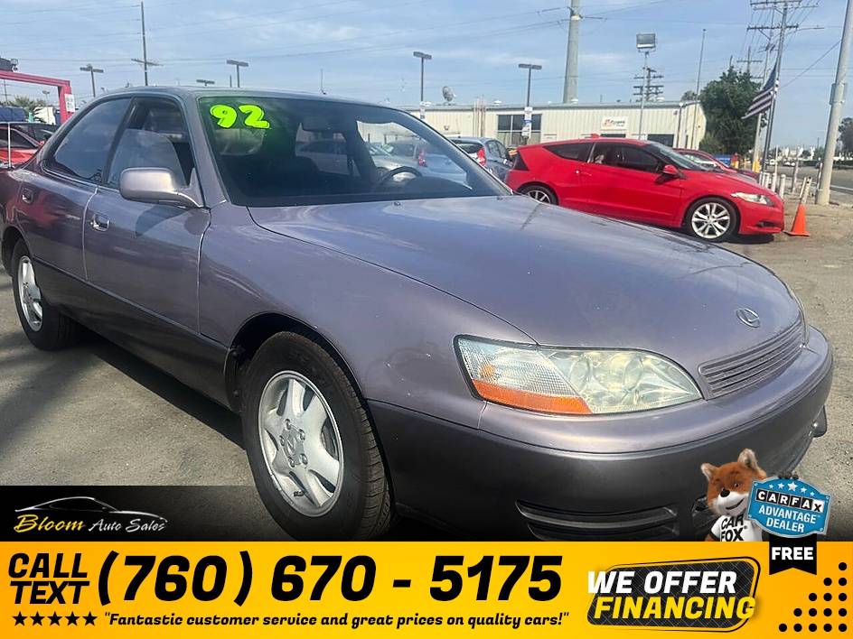 Lexus-Es-300-basesedan-1992