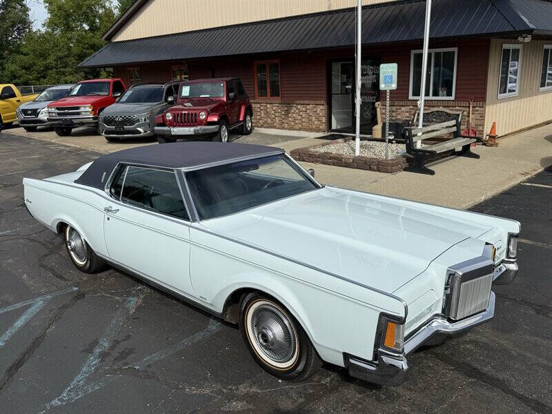 Lincoln-Continental-1971-Pastel-Blue-Dark-Blue-Knit-ClothVinyl