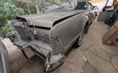 Lincoln Continental 1975