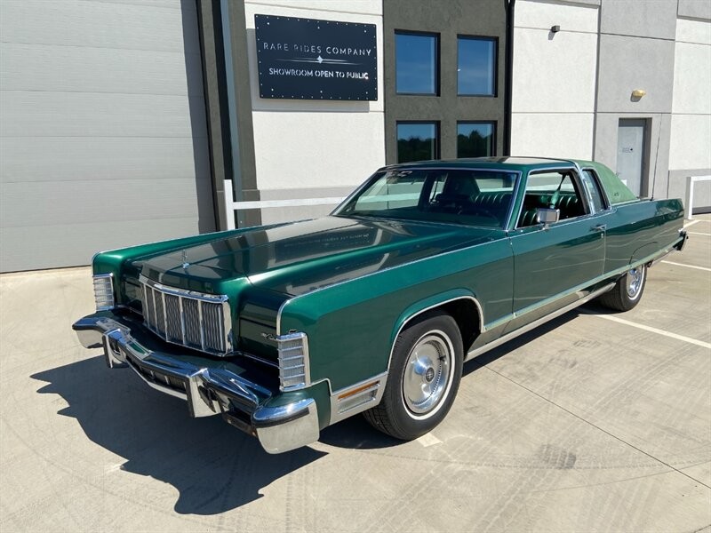 Lincoln-Continental-1976-Jade